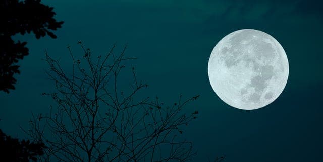 December's Cold Supermoon: Decolonising Our Gaze Skyward